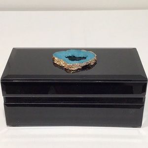 Two’s Company, Tozai Black Glass Hinged Box with Blue Geode, Velvet Lining‎
